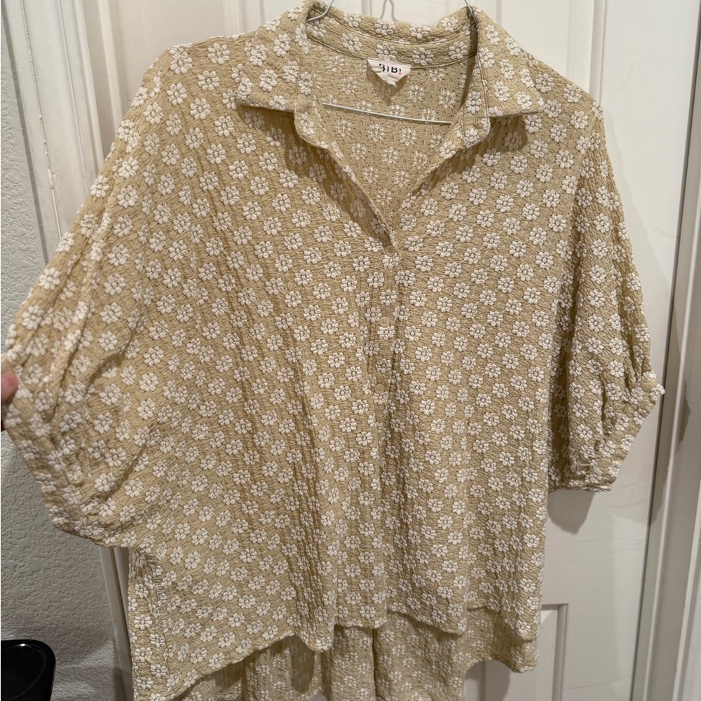 BiBi Beige Floral Oversized Blouse